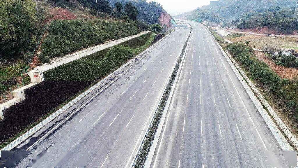 天府机场高速公路TJ4标段项目